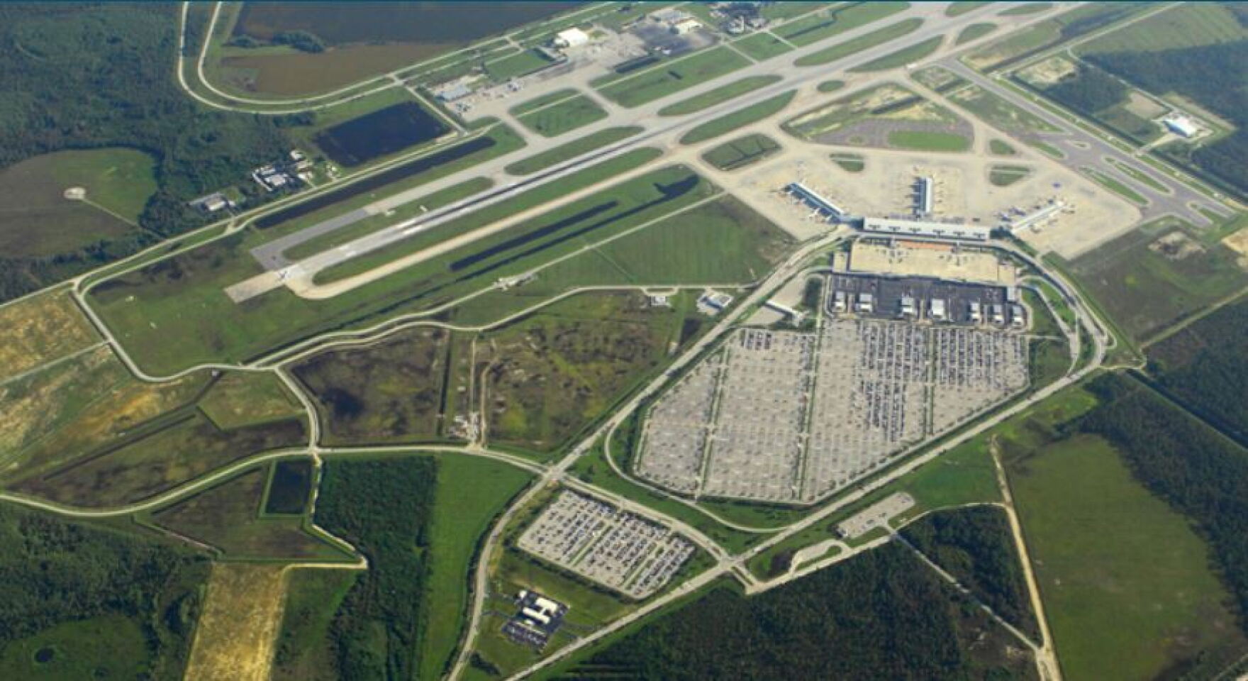 Southwest Florida International Airport made history on March passenger ...