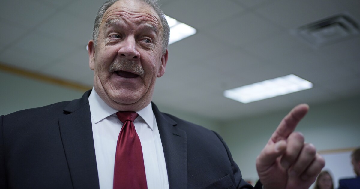 Maine casino inspectors take no-confidence vote in state's chief gambling regulator