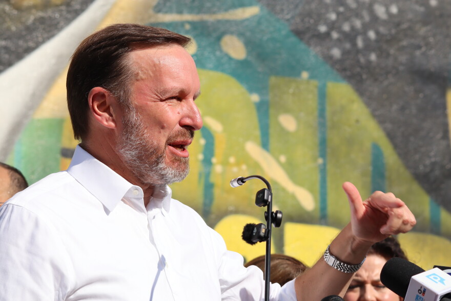 U.S. Senator Chris Murphy (D-CT)