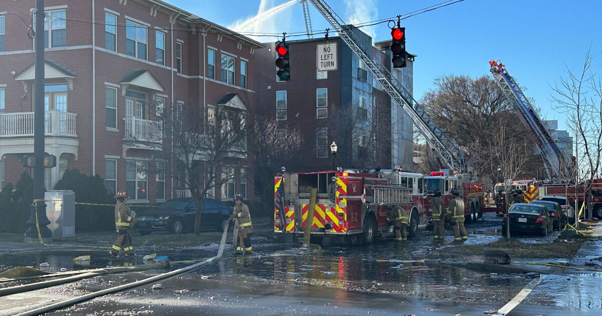 One injured, many displaced after apartment building fire in Louisville