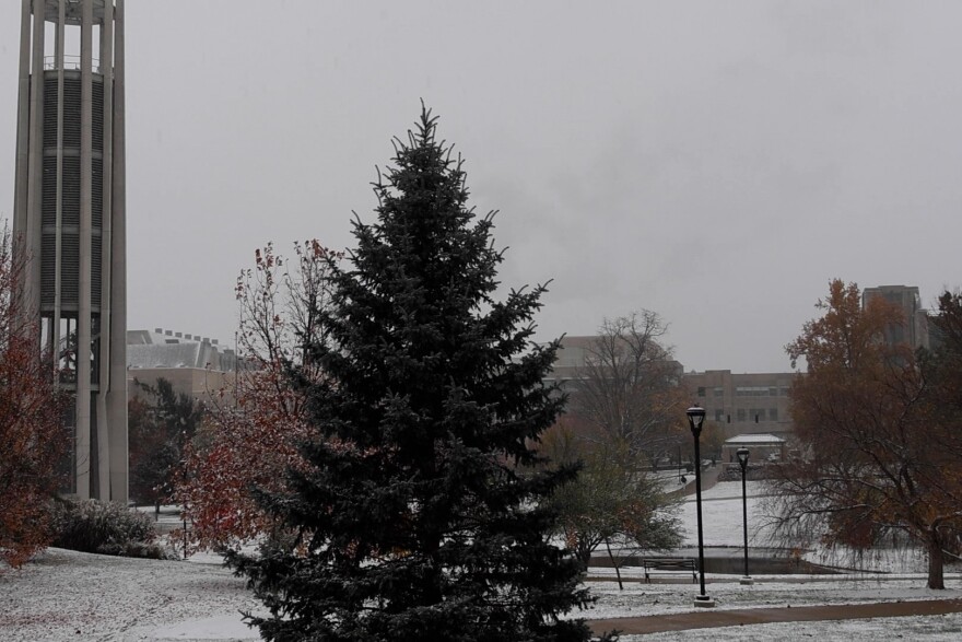 Bloomington saw its first snow of the season Sunday afternoon and Monday morning.