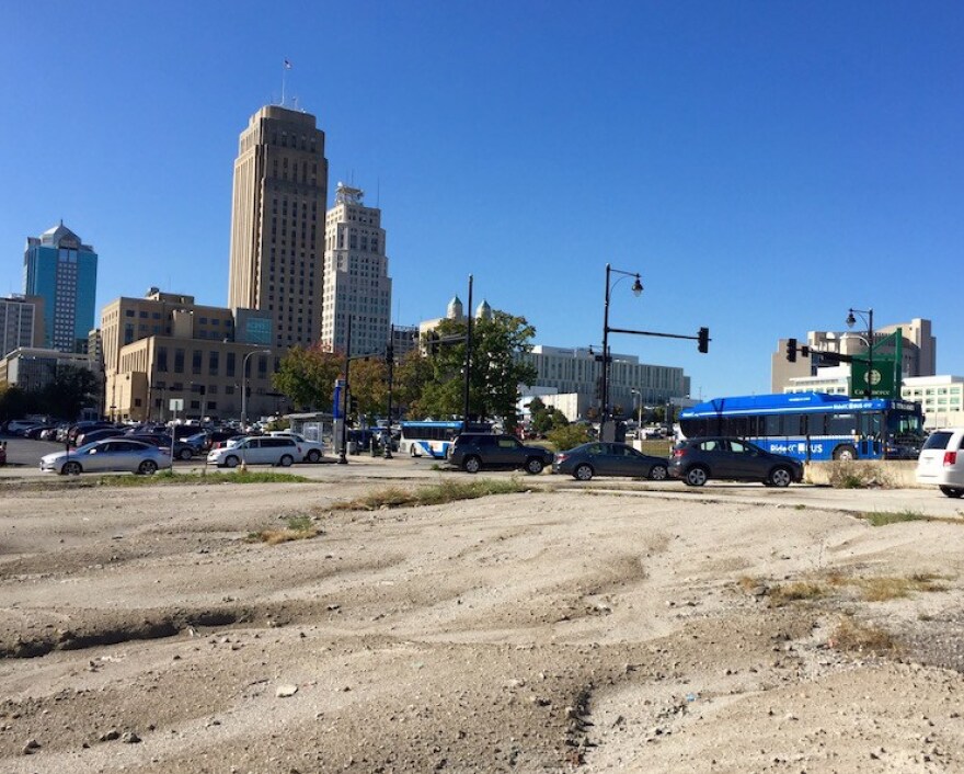 12th-and-Charlotte-transit.jpg