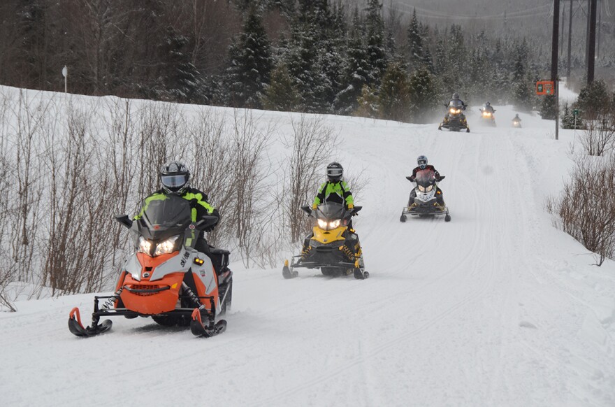 snowmobiles-VAST-20170805.jpg