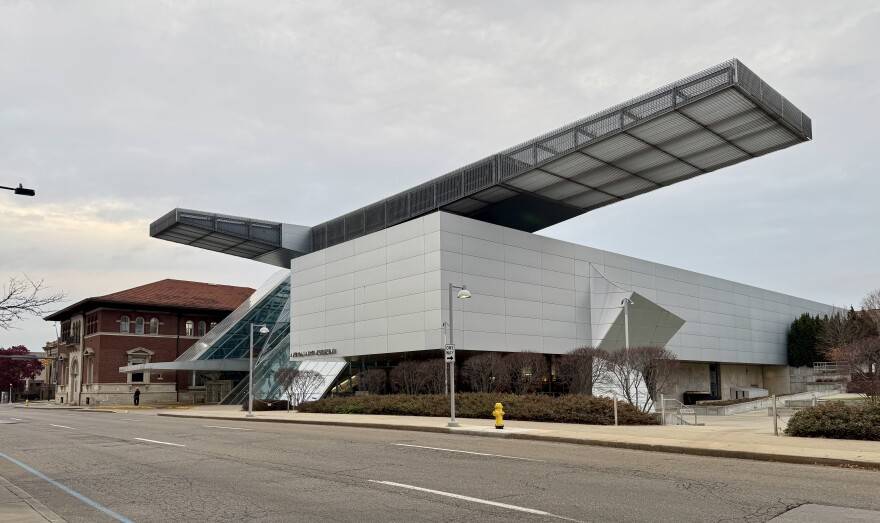 The Akron Art Museum tripled its size in 2007 with an architecturally dynamic expansion at 1 South High St. that added to its original building, built in 1899 as Akron’s post office.