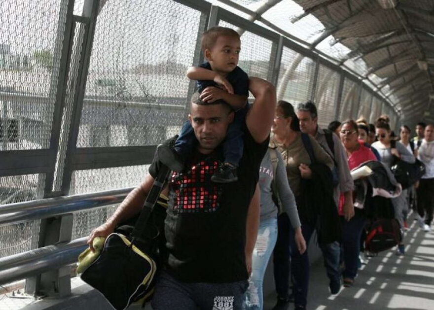  Cuban migrants arriving at the U.S. southern border at Texas.