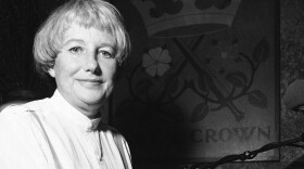 Blossom Dearie sits a piano keyboard in Michael?s Pub, an East Side New York City supper and jazz house on Sept. 1, 1981. Known in some circles as a ?singer?s singer? for her impeccable phrasing, pitch and diction, Miss Dearie makes a fair living serenading sophisticated listeners here and aboard. But she does wish her tunes were more widely known. (AP Photo/Burnett)