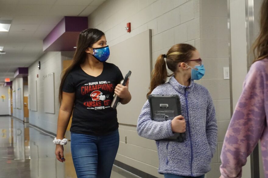 Elementary students in the Shawnee Mission School District will be required to wear masks in school this coming year as part of a newly approved COVID-19 mitigation plan for the district.