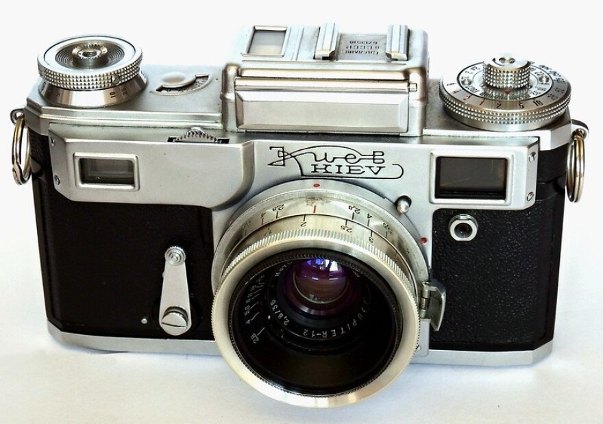 Kiev 4 / КИЕВ 4 / КИЇВ 4 with Jupiter-12 Lens