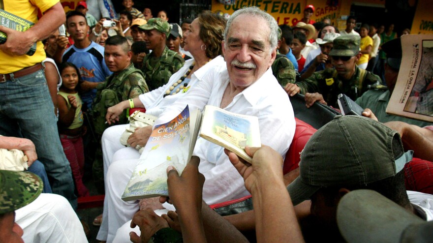 Admirers ask Gabriel Garcia Marquez -- seated alongside his wife, Mercedes Barcha -- to sign books in Santa Marta, Colombia, in 2007.