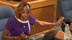 Wilmington City Council member Shané Darby explains her rent stabilization proposal at a meeting of the council's Community Development and Urban Planning Committee on May 8, 2025.