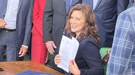  Governor Gretchen Whitmer signed an executive order Thursday establishing a commission to look for ways to boost Michigan’s sagging population numbers.