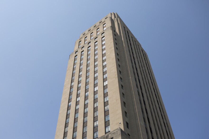 As of the January 15 filing deadline, 12 candidates were running for mayor of Kansas City, Missouri.