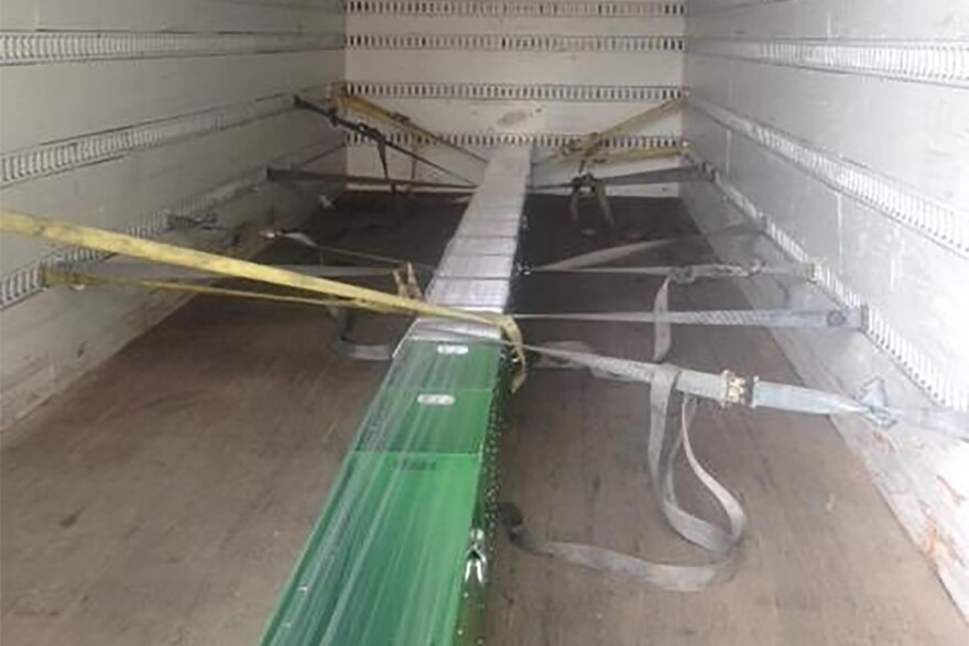 Box truck with petitions from front to back