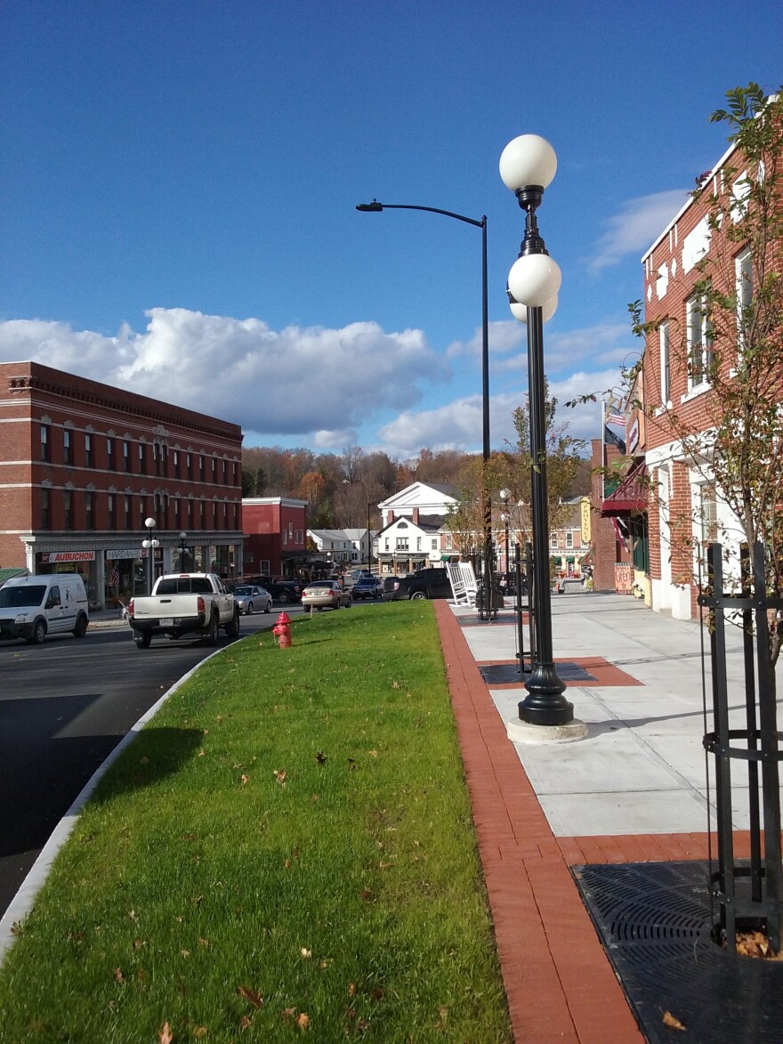 Brandon's local newspaper, announced that their Oct 1 issue would be their last. Now a small group of local residents is working on how to resurrect it online.