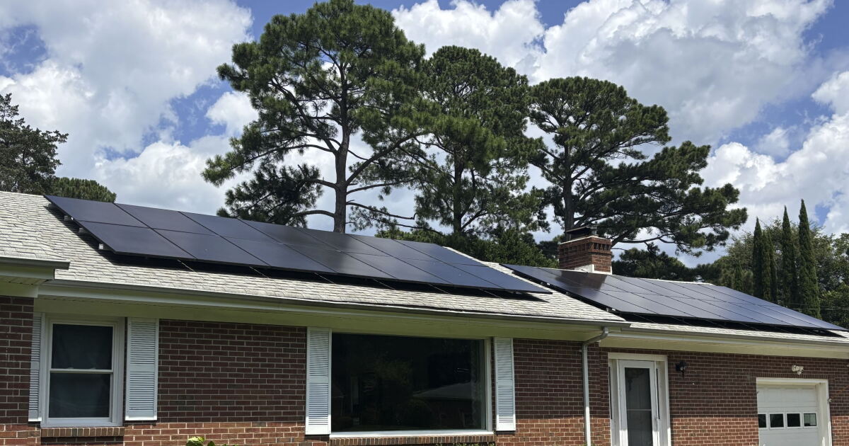 Rooftop solar program offering discounts for Virginia households | WVTF