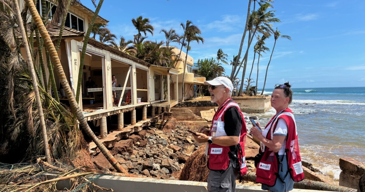 Red Cross delivers kits to help Kauaʻi residents clear Lowell debris