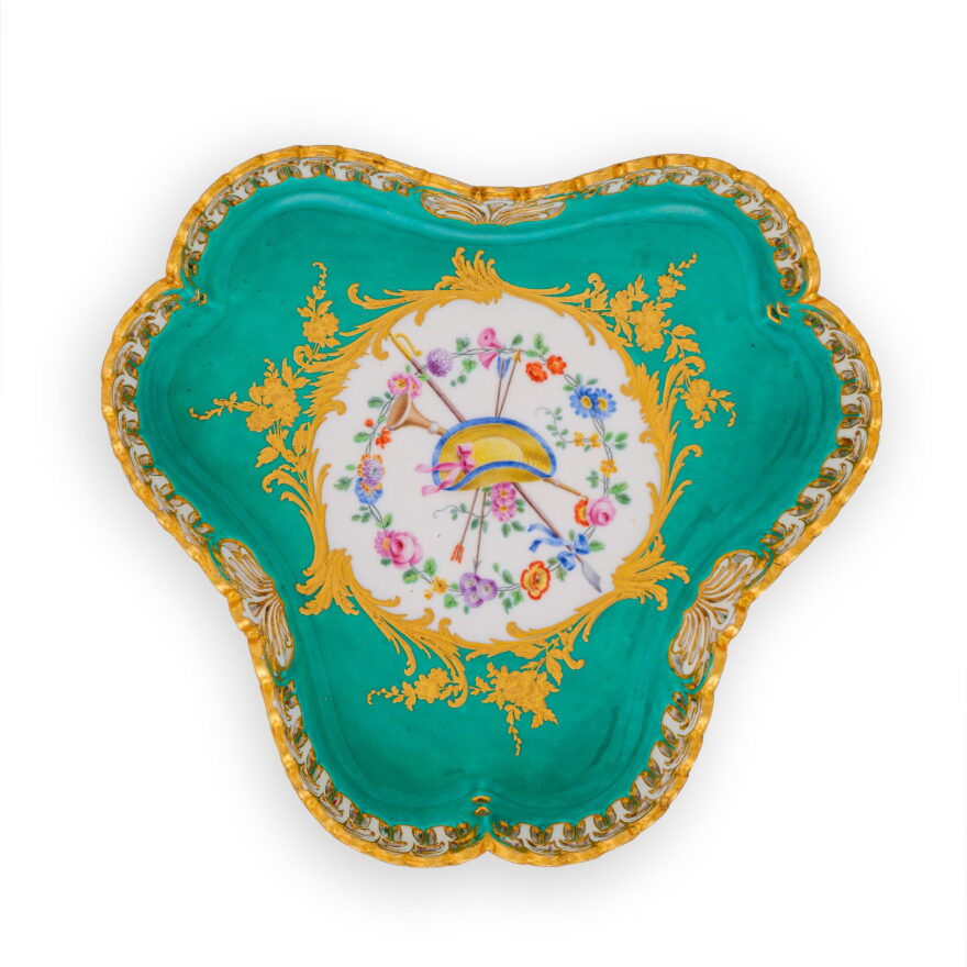 Tray (1759) from Sèvres Porcelain Manufactory (France, founded 1740), Charles Buteux (French, active 1756–1782).