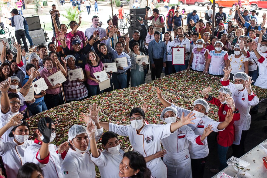 In 2016 Puente staffers and volunteers made a 12-meter-square <em>tlayuda</em>, incorporating amaranth flour, cereal, seeds or leaves in every layer – the biggest ever of its kind, according to the National Group for Amaranth Promotion in Mexico.