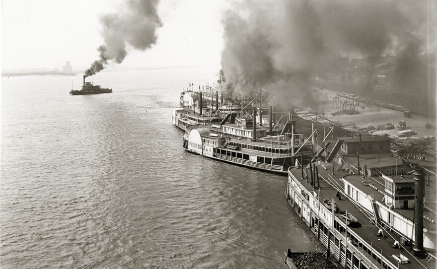 Old aerial view of Saint-Louis, Missouri. Currier & Yves, New York