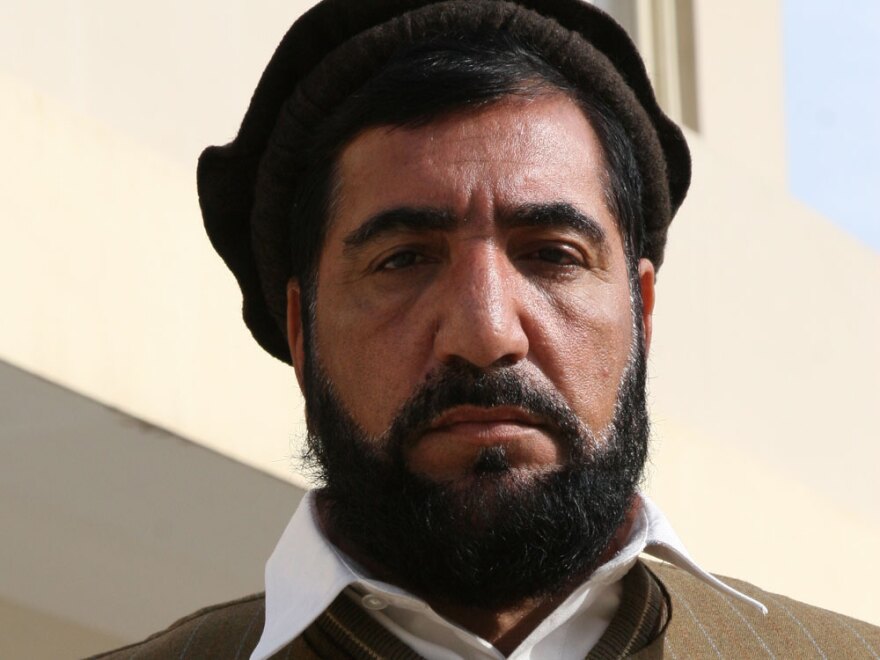 Provincial councilor Mullahjahn Shinwareh has started his own negotiations with moderate members of the Taliban.