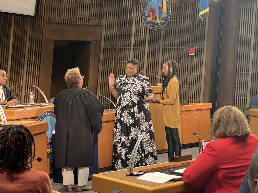 Latisha Bracy is sworn in to an at-large Wilmington City Council seat