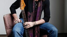 Local guitarist Kelly Richey