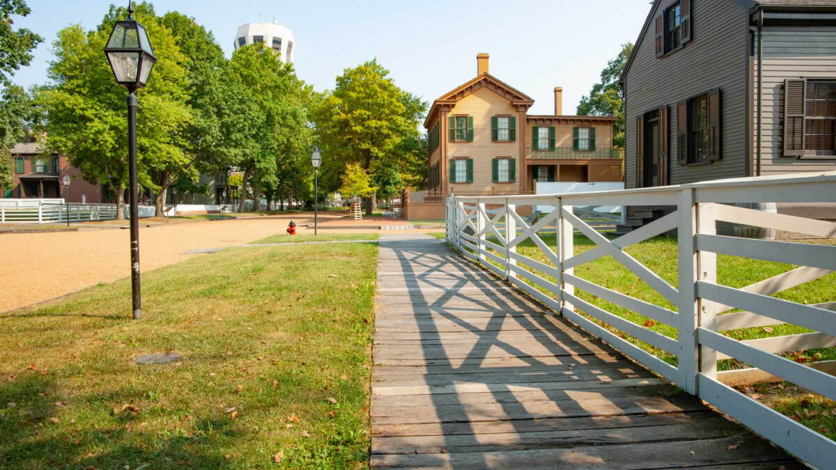 Explore Sterling | Illinois Adventure - Vimarsana News