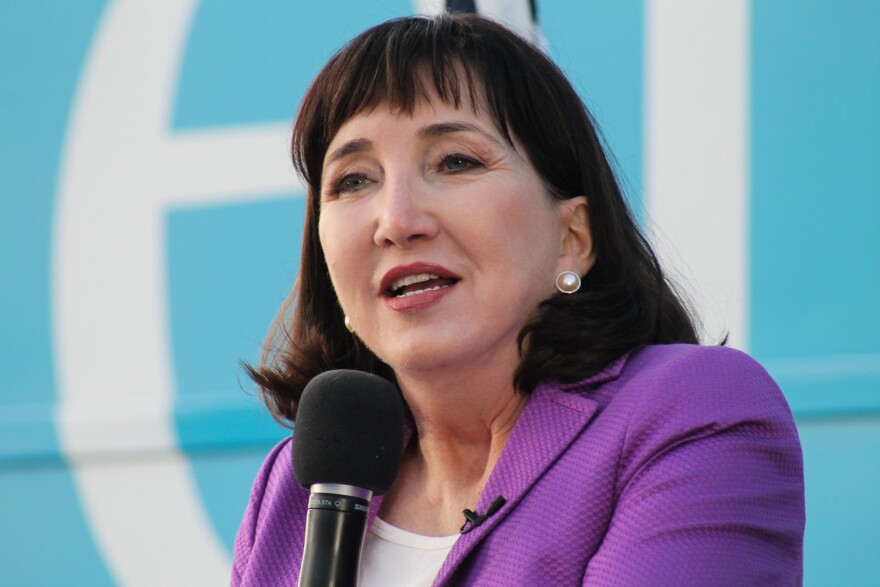 Libertarian presidential candidate Jo Jorgensen campaigns in Indiana.