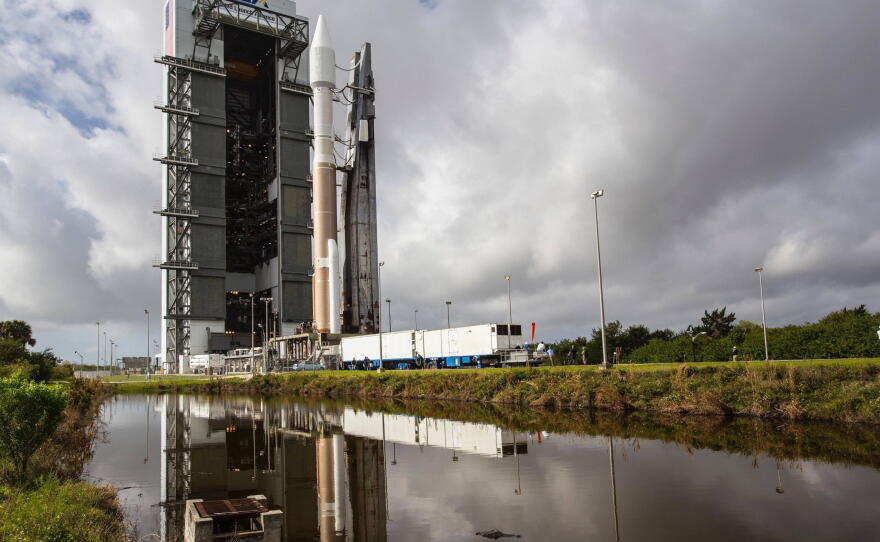 ULA Atlas V 421 with NROL-61 satellite