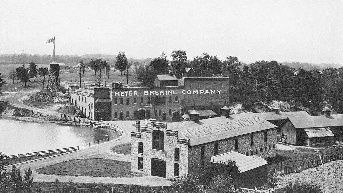 What beer can you teach you about the history of Bloomington-Normal - Vimarsana News