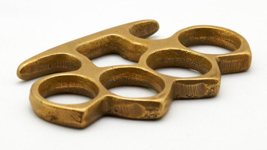 brass knuckles