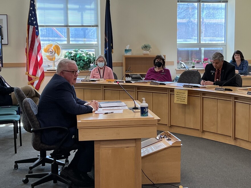 Lloyd LaFountain, superintendent of the Maine Bureau of Financial Institutions, testifies to a legislative committee on March 22 about the health of state-chartered banks and credit unions.