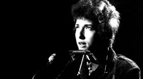 bob dylan in black and white