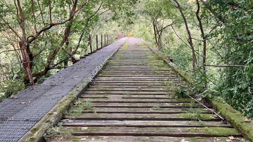 Some Southern Indiana groups are pushing to transform abandoned railroads into public paths.