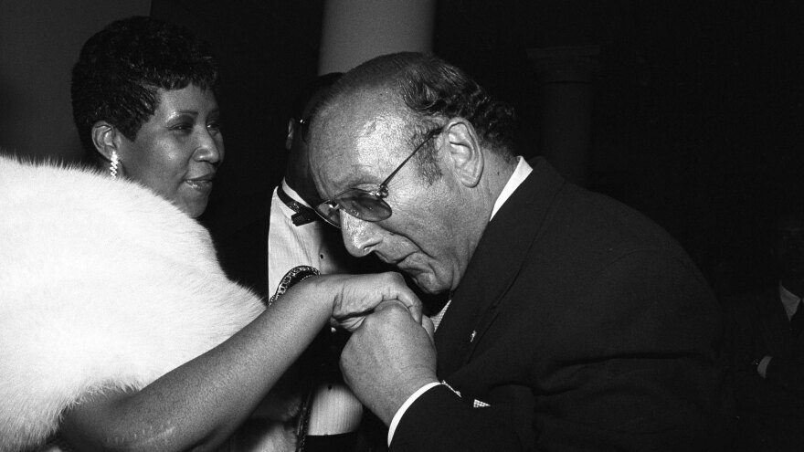 Aretha Franklin and Clive Davis, at a party in July 1989 in New York.