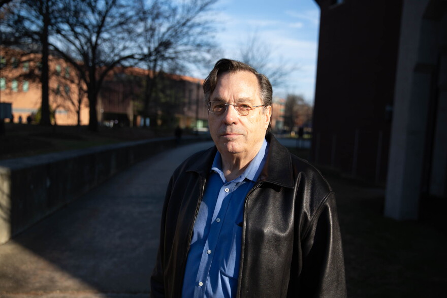 University of Connecticut economist Fred Carstensen