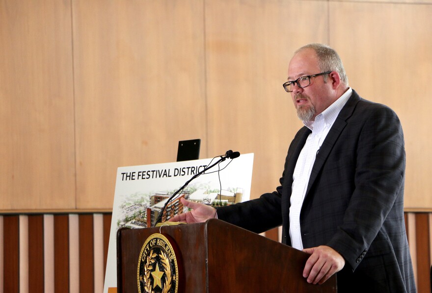 Abilene City Manager Robert Hanna