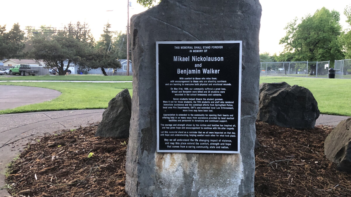 25 years later, memories of Thurston School shooting in Springfield, Oregon still haunt community - Vimarsana News