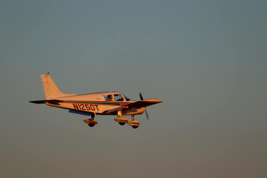 A single-engine plane