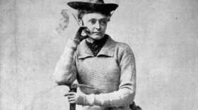 Annie Smith Peck wearing climbing clothing in 1878. (Wikimedia Commons)