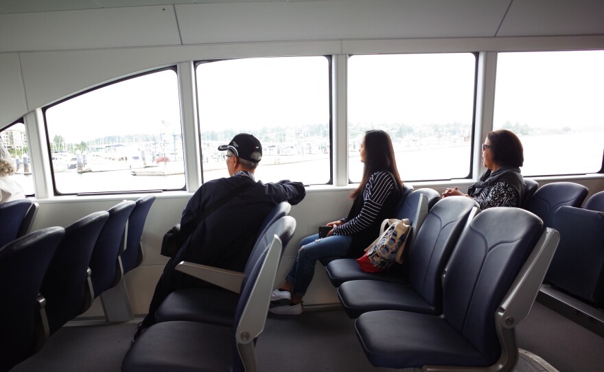 There were about 25 passengers on the final trip of the morning from Seattle. The Rich Passage I holds 118 people. 