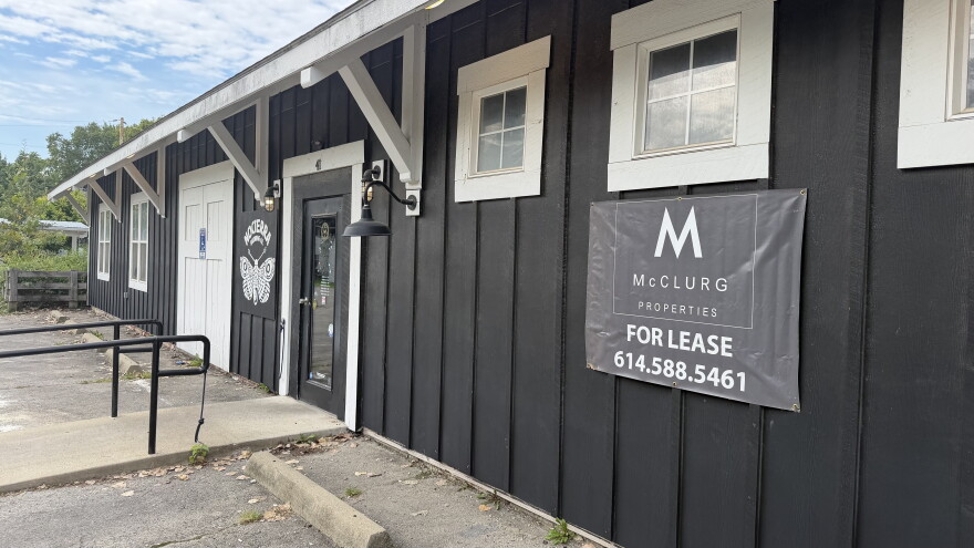 Property owner of the Powell location put up leasing signs on Monday morning after Nocterra closed.