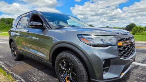 2026 Ford Explorer Tremor 4x4 right front