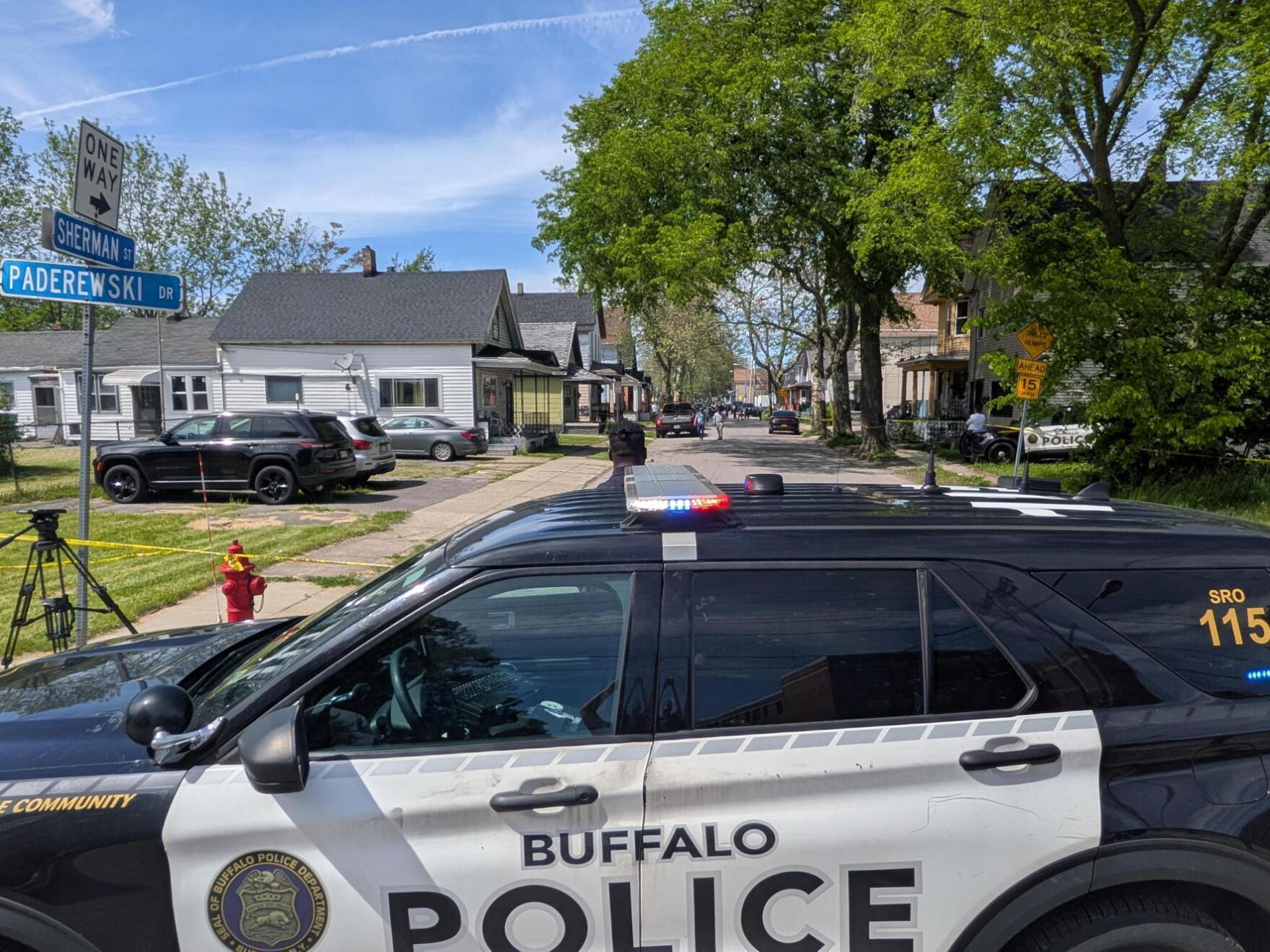 Buffalo Police officer and suspect hospitalized after both are shot on ...
