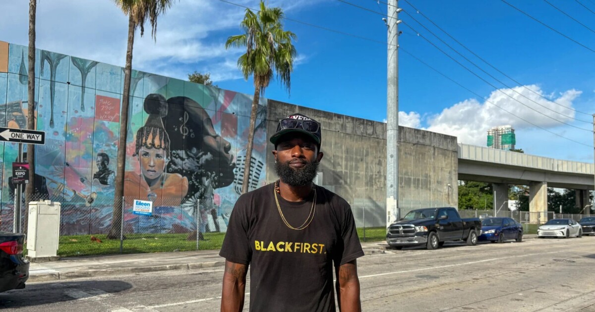 ‘This is our city’: Overtown walking tour sheds light on Black displacement through the years ‘This is our city’: Overtown walking tour sheds light on Black displacement through the years