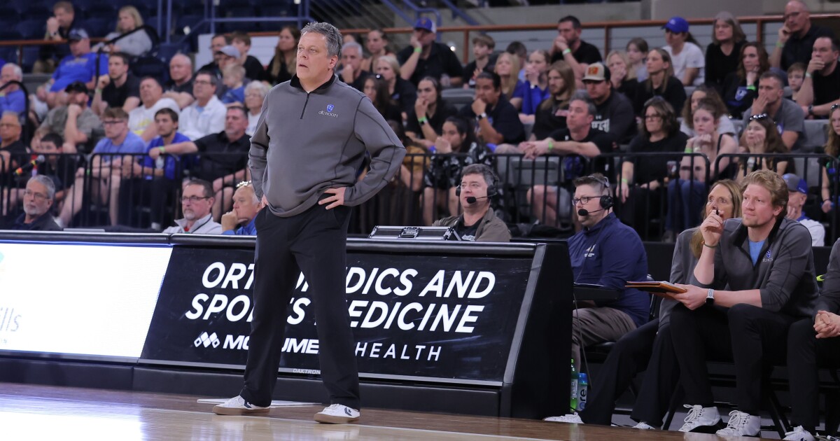 A Career to be Celebrated, Derek Robey Coaches Final Game