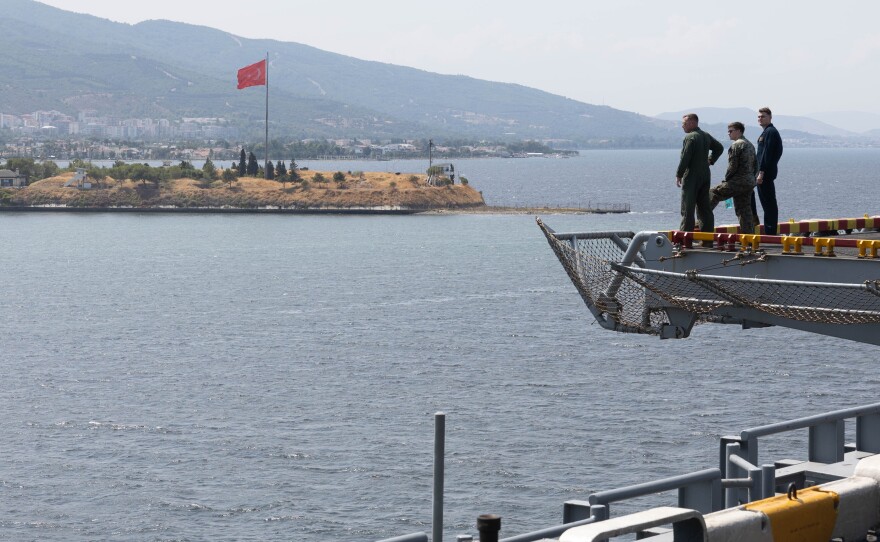 USS Wasp pulls into Izmir, Turkey for a scheduled port visit