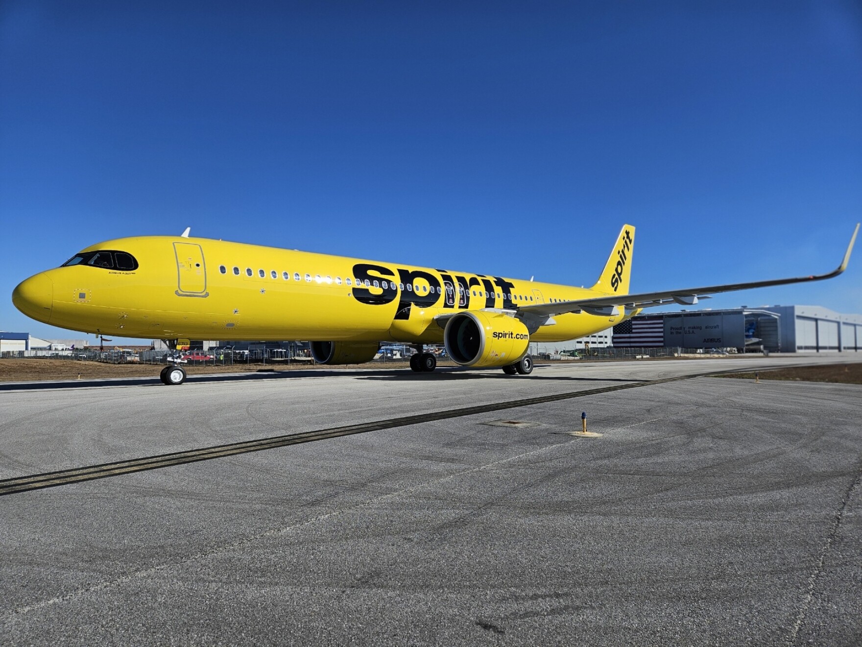 Spirit Airlines extends deadline for 1 billion debt refinancing WLRN
