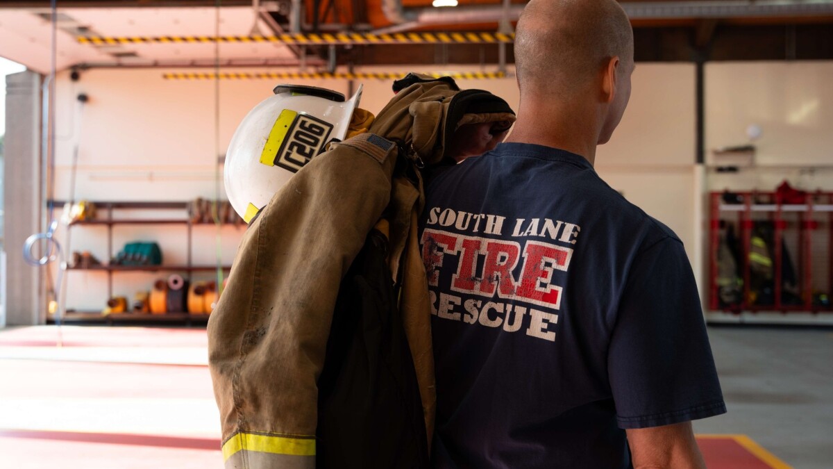South Lane Fire & Rescue cuts back ambulance services after failed levy