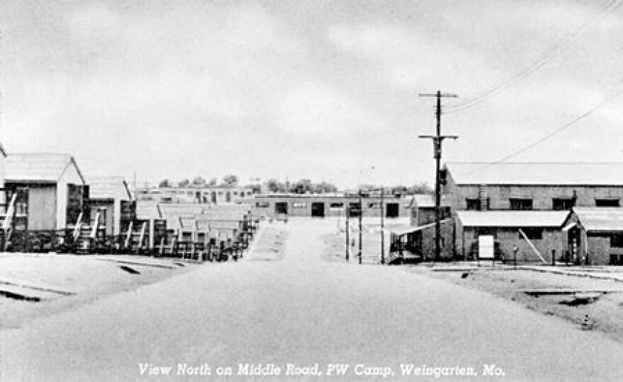 A photo of the prisoner of war camp at Weingarten, MO.